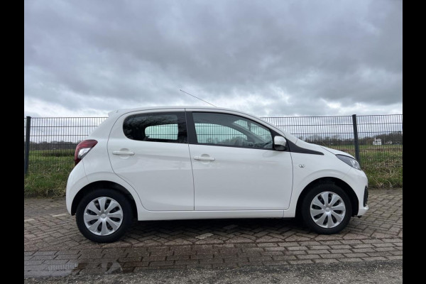 Peugeot 108 1.0 e-VTi Camera, Airconditioning, Apple CarPlay, Navigatie, Bluetooth, 1e eigenaar en Boekjes aanwezig