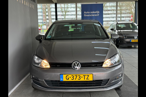 Volkswagen Golf 1.4 TSI Highline • PDC • NWE APK