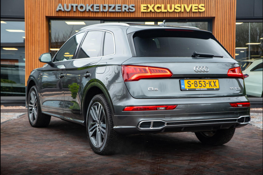 Audi Q5 55 TFSI e quattro Competition Panoramadak Leer 20"LM