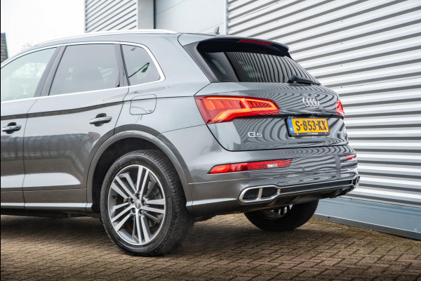 Audi Q5 55 TFSI e quattro Competition Panoramadak Leer 20"LM