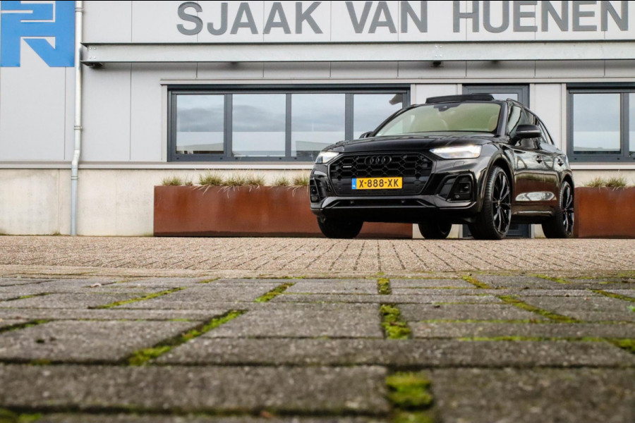 Audi Q5 50 TFSI e Quattro Competition Pro Line S S-Line 299pk Automaat! NIEUW MODEL|Luchtvering|Panoramadak|Virtual Cockpit|Matrix