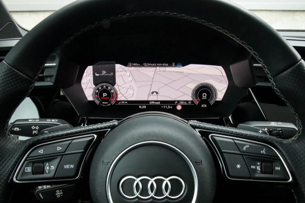 Audi A3 Limousine 35 1.5 TFSI S Edition One S-line 150pk S-Tronic Lederen kuipstoelen|Virtual Cockpit|Panoramadak|LED Matrix|Black