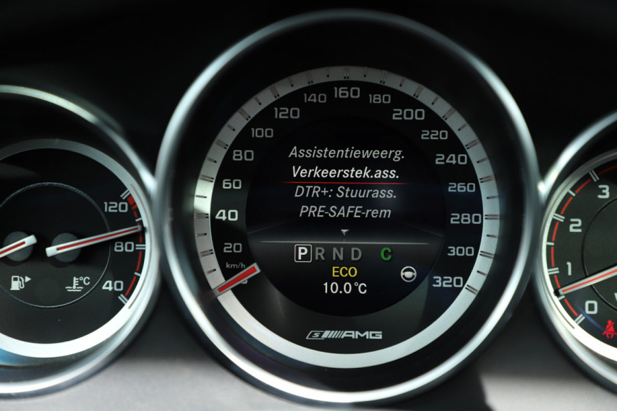 Mercedes-Benz CLS-Klasse Shooting Brake 63 AMG S 4-Matic | 585PK | Keramische-remmen | Carbon | Keyles-go | ILS | Harman/Kardon | ACC | Schuifdak | Sfeer