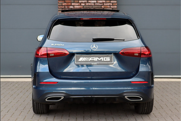 Mercedes-Benz B-Klasse 250 e Premium AMG Line Aut8, Panoramadak, Memorypakket, Burmester, Camera, Trekhaak, Stuurwielverwarming, Keyless Go, Dodehoekassistent, Etc.