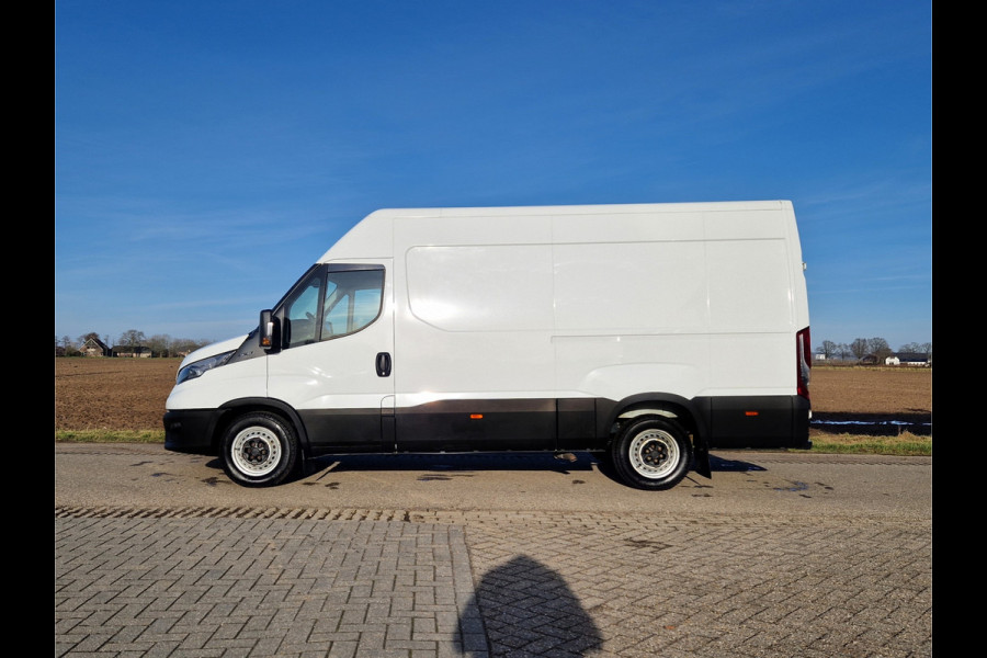 Iveco Daily 35S16V 2.3 352L H2 - 160 Pk - Euro 6 - Climate Control