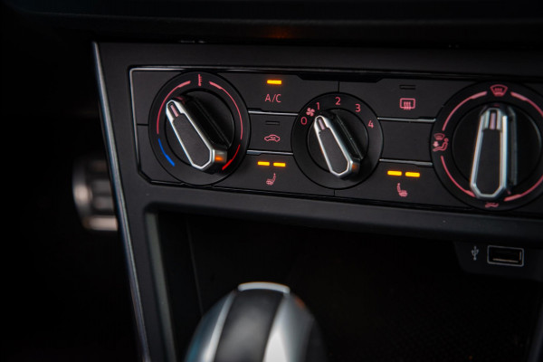 Volkswagen Polo 2.0 TSI GTI Panodak Adapt. Cruise Beats Audio Stoelverw. 18''LM