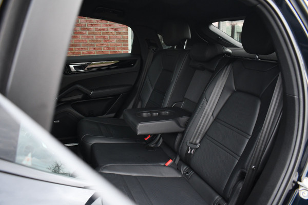 Porsche Cayenne Coupé 3.0 e-Hybrid 470pk Pano Luchtv ACC Bose Chrono 21inch