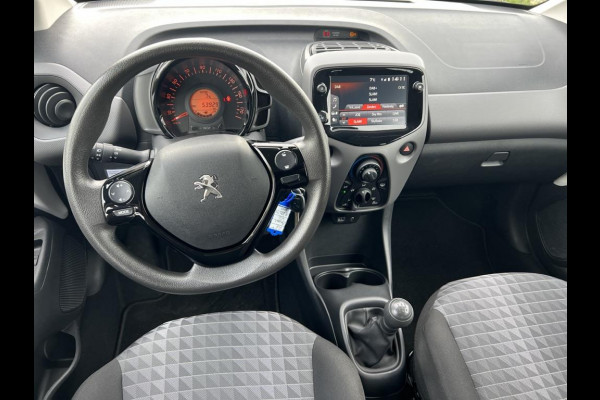Peugeot 108 1.0 e-VTi Active, Airco, Camera, Apple CarPlay, Navigatie, Bluetooth, 1e eigenaar en Boekjes aanwezig