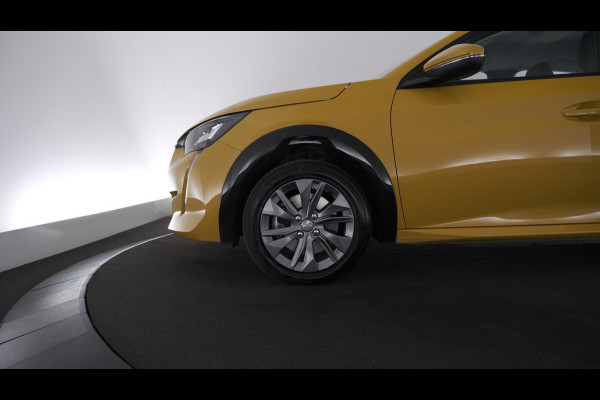 Peugeot e-208 EV Allure Pack 50 kWh 136 | €2.000 Subsidie | Apple Carplay | Parkeersensoren | Cruise Control