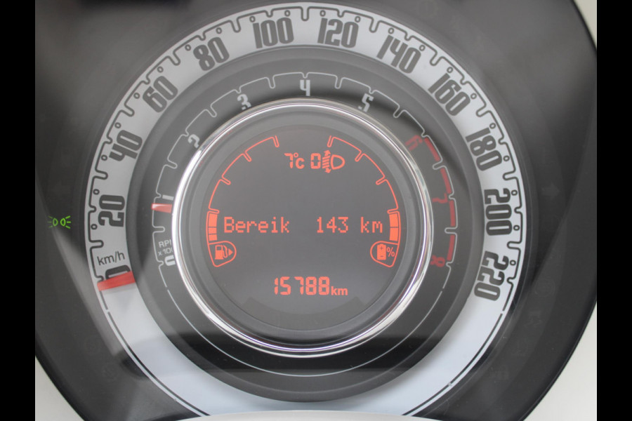 Fiat 500 Hybrid Dolcevita | Clima | Cruise | 15" | PDC | Apple Carplay
