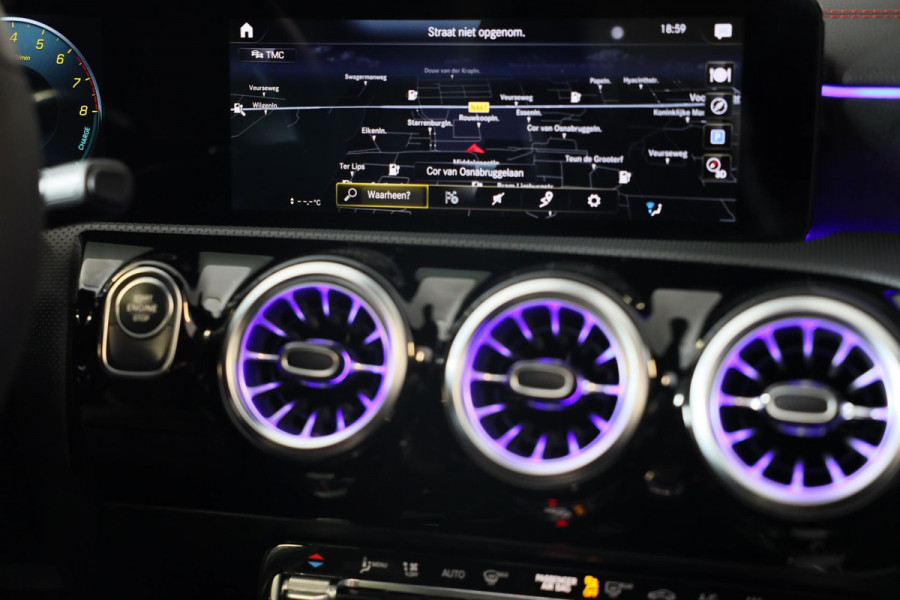 Mercedes-Benz CLA-Klasse 250 e AMG Line / AUT / Digital Cockpit / Cruise Control / Sfeerverlichting / 360 Camera / Open Panoramada