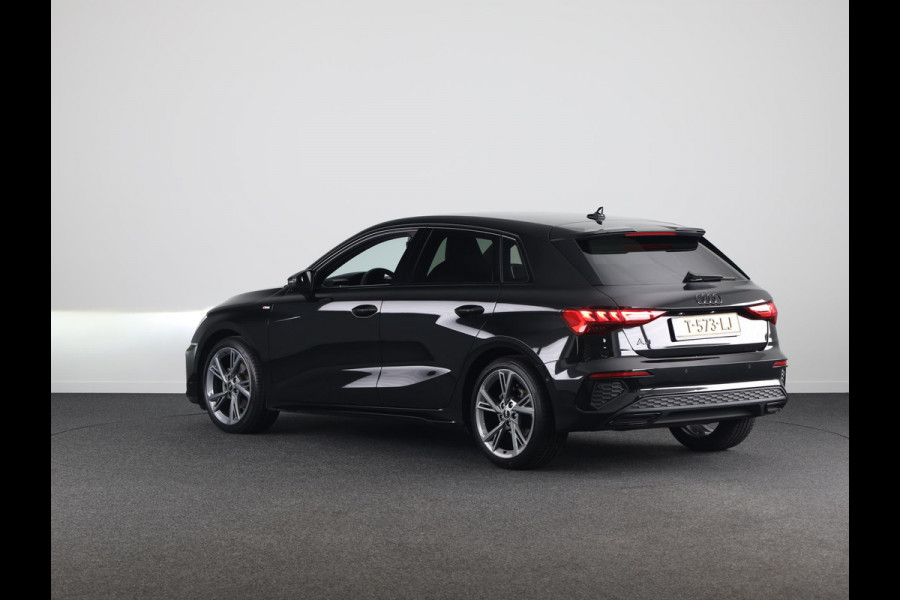 Audi A3 Sportback 30 TFSI S-Line 110 pk S-Tronic | Verlengde garantie | Navigatie | Parkeersensoren (Park assist) | S-Line