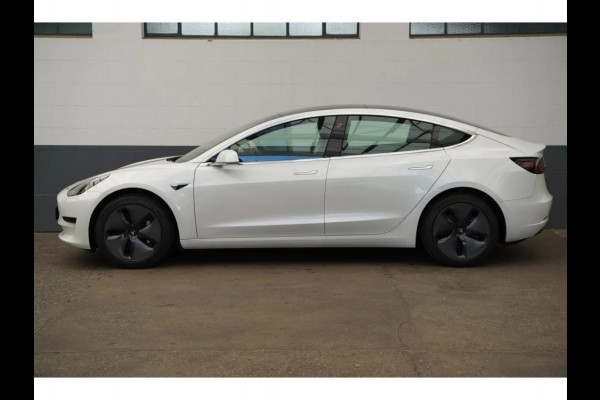 Tesla Model-3 53kWh 283pk Standard Range