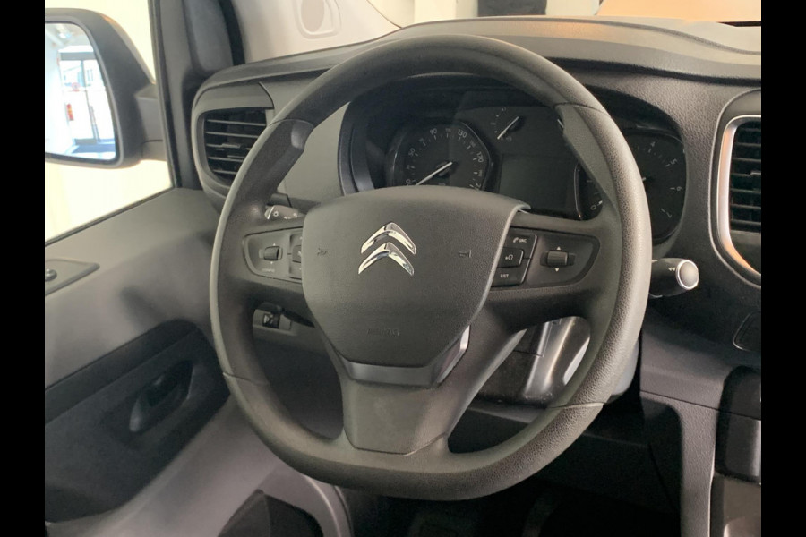 Citroën Jumpy 1.5 BlueHDI 120 XS Club Trekhaak | Navigatie | Achteruitrijcamera | Apple Carplay/Android Auto | Bluetooth | Parkeersensoren voor en achter