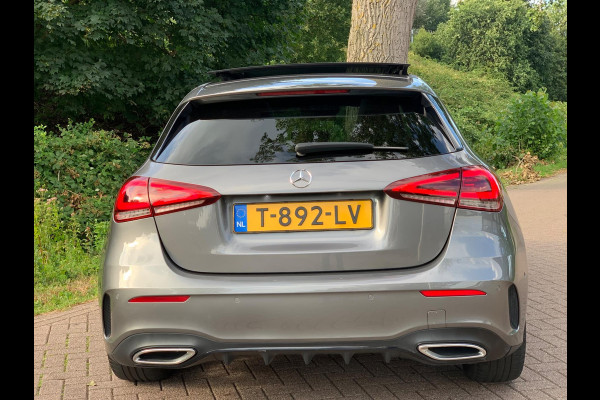 Mercedes-Benz A-Klasse A200 AMG ! PANO SFEER BOMVOL TOPSTAAT !