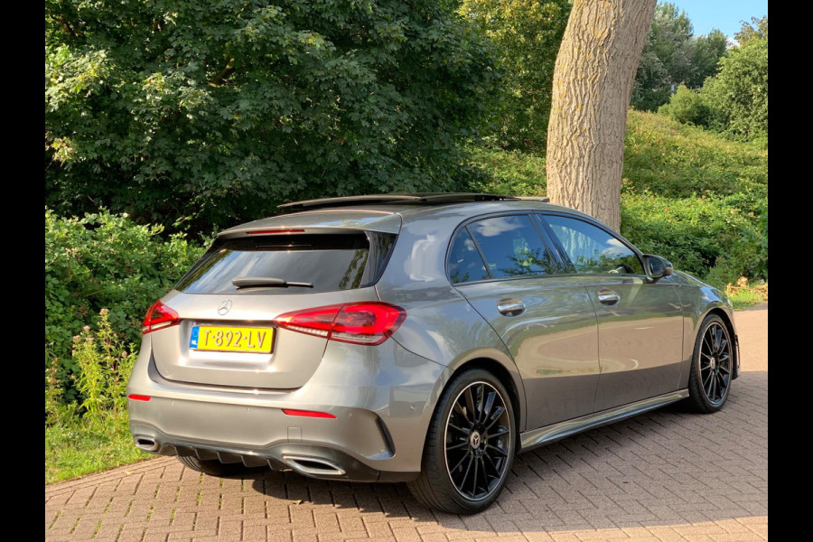 Mercedes-Benz A-Klasse A200 AMG ! PANO SFEER BOMVOL TOPSTAAT !