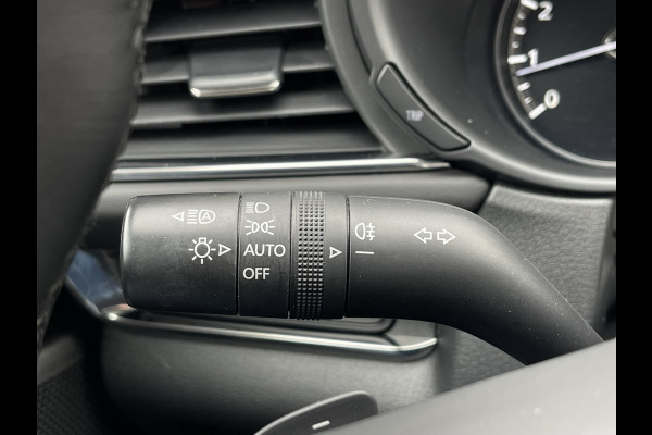 Mazda CX-30 2.0 SkyActiv-X M Hybrid Luxury | Trekhaak | Navi | CarPlay | Leder | Camera | ACC | LED | DAB+