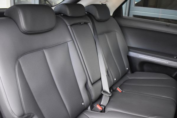 Hyundai IONIQ 5 77 kWh Lounge AWD VAN € 68.695,- VOOR € 56.190,-