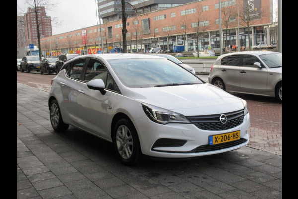 Opel Astra 1.0 Edition 5 Deurs Airco PDC