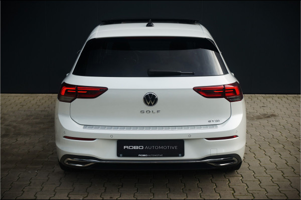 Volkswagen Golf 1.5 eTSI Style | Panoramadak | Massage | Stoelverwarming | LED | App Connect | Adaptive Cruise Control | Stuurverwarming | Keyless start | Parkeersensoren | DSG Automaat | Ambient light | Bluetooth | Climat