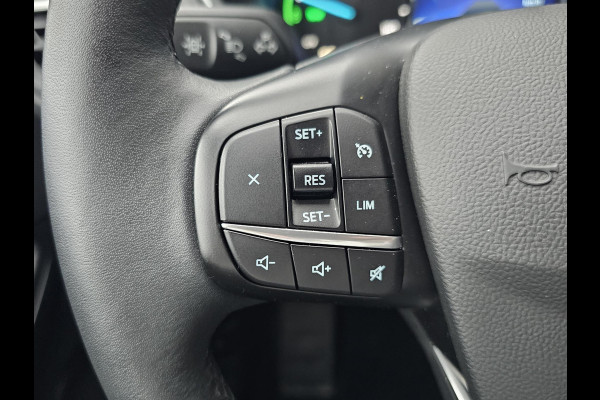 Ford Kuga 2.5 PHEV Titanium 225 pk | Winter Pack | Lane assist | Keyless entry | Navigatie | PDC | Digitaal dashboard | Climate control etc.