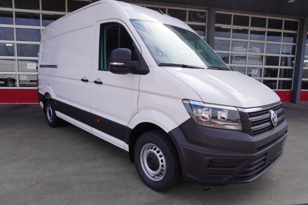 Volkswagen Crafter 35 2.0 TDI 140PK L3H3 Achterwiel Aandrijving DEMO Nr. V149 | Airco | Cruise | Apple CP & Android Auto | Trekhaak 3.000KG