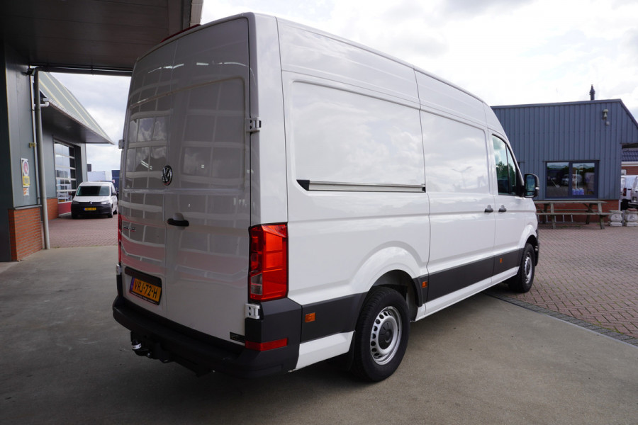 Volkswagen Crafter 35 2.0 TDI 140PK L3H3 Achterwiel Aandrijving DEMO Nr. V149 | Airco | Cruise | Apple CP & Android Auto | Trekhaak 3.000KG