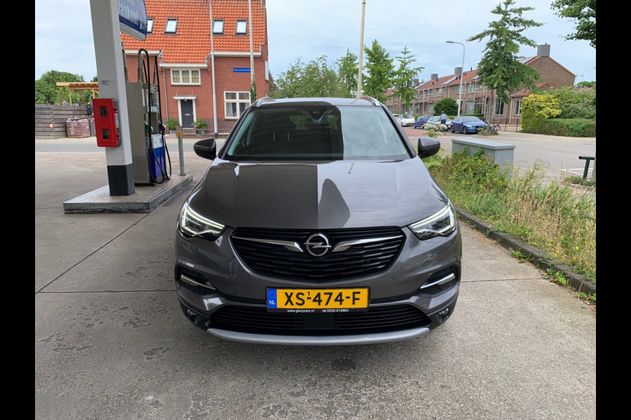 Opel Grandland X 1.2 Turbo Business Executive