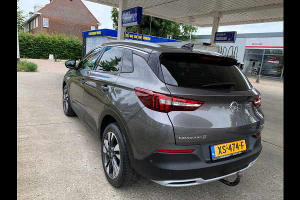 Opel Grandland X 1.2 Turbo Business Executive