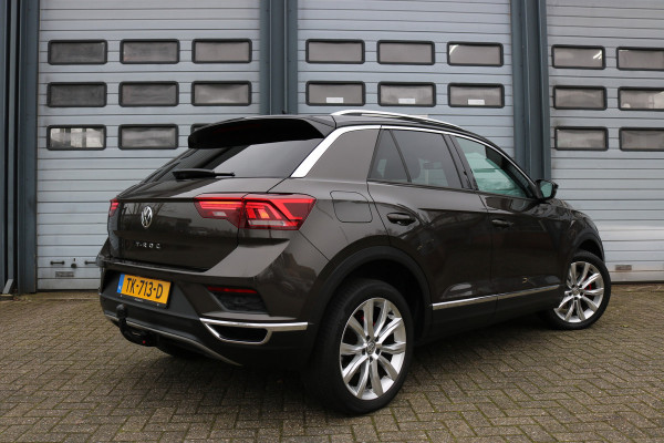 Volkswagen T-Roc 1.5 TSI Sport Xenon Led Navi Virtual cockpit Panodak T-haak 150pk!!