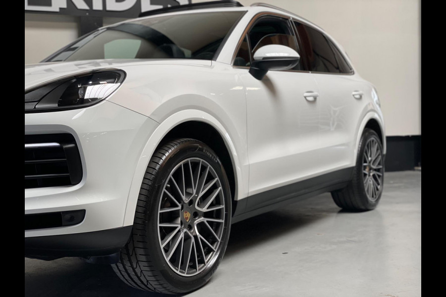 Porsche Cayenne 3.0 | Panoramadak | 21 inch | DAB | 360 camera | tipstronic