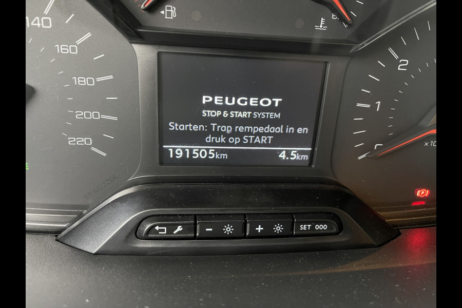 Peugeot Partner 1.5 BlueHDI automaat Asphalt / vaste prijs rijklaar € 14.950 ex btw / lease vanaf € 283 / dubbel schuifdeur / lichtemetalen velgen / airco / cruise / camera / trekhaak !