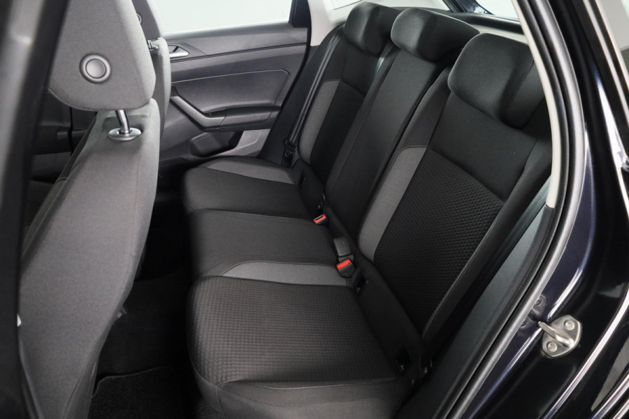 Volkswagen Polo 1.0 TSI Life 95 pk | Navigatie via App | Parkeersensoren | Adaptieve cruise control | Apple Carplay/Android Auto