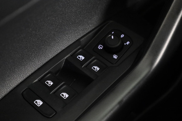 Volkswagen Polo 1.0 TSI Life 95 pk | Navigatie via App | Parkeersensoren | Adaptieve cruise control | Apple Carplay/Android Auto