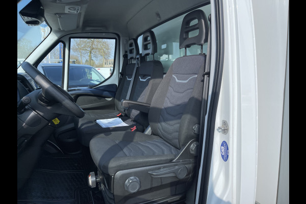 Iveco Daily 35S14 Himatic 8 traps automaat / bakwagen met laadklep / rijklaar € 30.950 ex btw / lease vanaf € 554 / cruise en climate control / standkachel en stoelverwarming