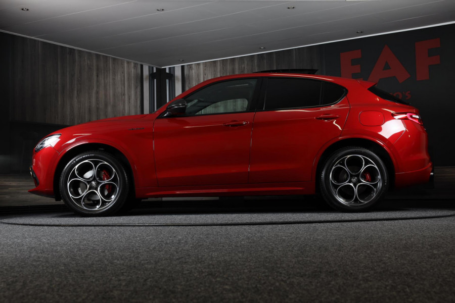 Alfa Romeo Stelvio 2.0 T AWD B-Tech Business Edition / FACELIFT / 280 PK / Navi / Acc / Leder / Memory / Lane Assist / Dode Hoek