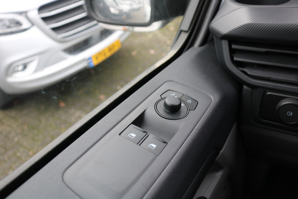 Ford Transit Custom 2.0 TDCI 136pk L2 H1 Trend Apple Carplay Led Camera