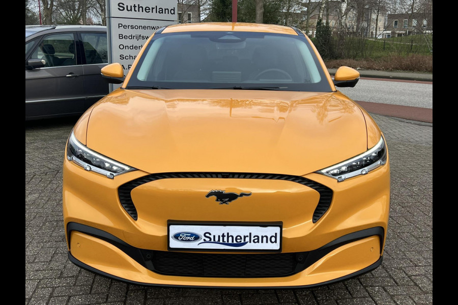 Ford Mustang Mach-E 98kWh Extended RWD 269pk | Ford Voorraad | Technology Pack | Cyber Orange | DAB + | Bang & Olufsen | Adaptieve cruise control | Lane assist