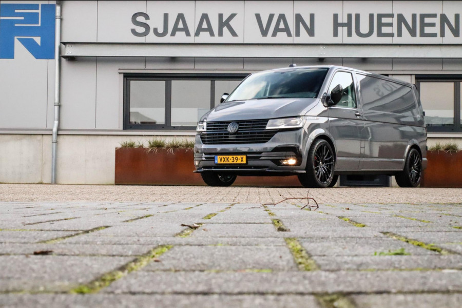 Volkswagen Transporter 2.0 TDI L2 DSG Automaat Highline Bulli! NIEUW|Direct leverbaar|Nardo|Leder|LED|NAVI|CarPlay|20inch|Trekhaak