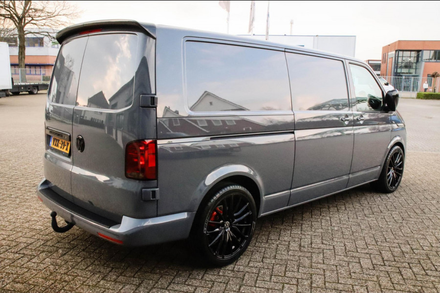 Volkswagen Transporter 2.0 TDI L2 DSG Automaat Highline Bulli! NIEUW|Direct leverbaar|Nardo|Leder|LED|NAVI|CarPlay|20inch|Trekhaak