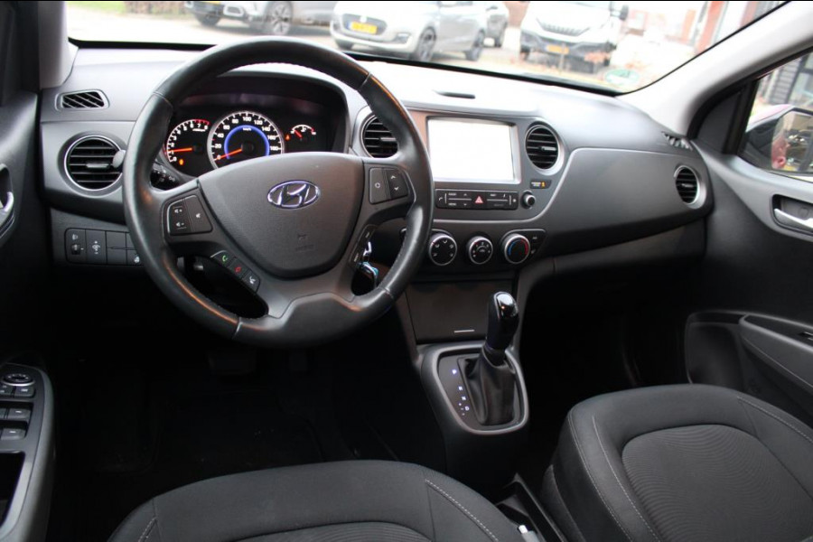 Hyundai i10 1.2i 4 cilinder navigatie pdc Bovag garantie