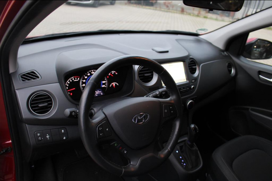 Hyundai i10 1.2i 4 cilinder navigatie pdc Bovag garantie