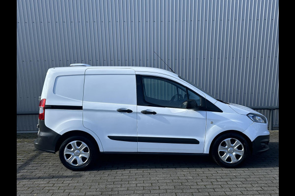 Ford Transit Courier 1.5 TDCI Ambiente*CAMERA*TEL*