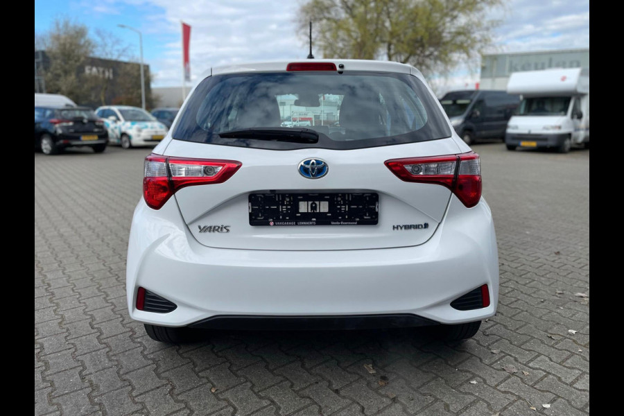 Toyota Yaris 1.5 Hybrid Dynamic Automaat (RIJKLAARPRIJS / BOVAG)