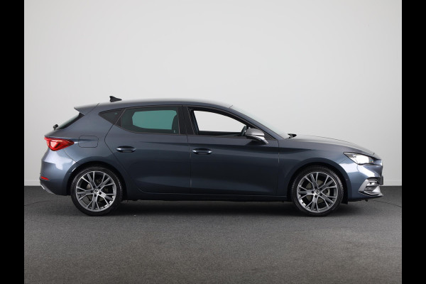 Seat Leon 1.5 TSI FR Business 150pk | Navigatie | 18 inch Lichtmetalen velgen | Park Assist