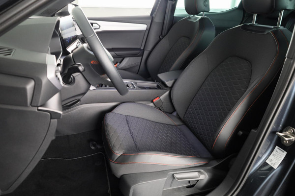 Seat Leon 1.5 TSI FR Business 150pk | Navigatie | 18 inch Lichtmetalen velgen | Park Assist