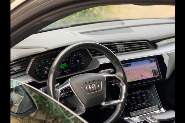 Audi e-tron E-tron 55 quattro advanced VOL OPTIE INC. BTW !