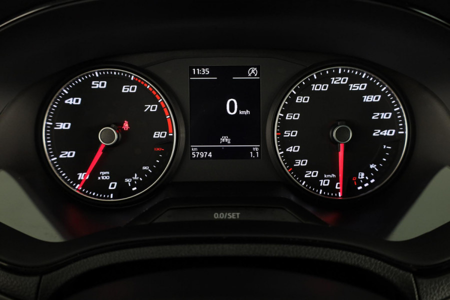 Seat Ibiza 1.0 TSI Style 96 pk | Navigatie via App | Parkeersensoren achter | Cruise control | Autom. airco