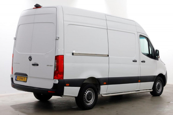 Mercedes-Benz Sprinter 311 CDI 115pk L2H2 RWD Servicewagen 230V/Airco/Camera 11-2018