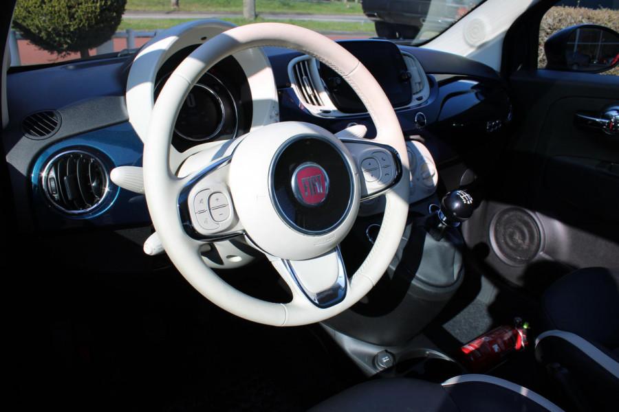 Fiat 500 1.0 Hybrid 70PK DOLCEVITA | PANORMAMA DAK | NAVIGATIE | APPLE CARPLAY/ANDROID AUTO | PARKEERSONSOREN | LICHTMETALEN VELGEN 16" COLLEZIONE | CRUISE CONTROL | LEDEREN BEKLEDING | DIDITAAL INTRUMENTENPANEEL | DAB+ RADIO |
